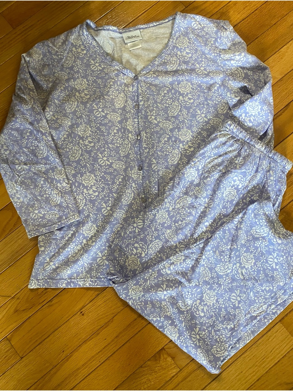 The Vermont Country Store - Lavender and White Women’s Floral Pajama Set